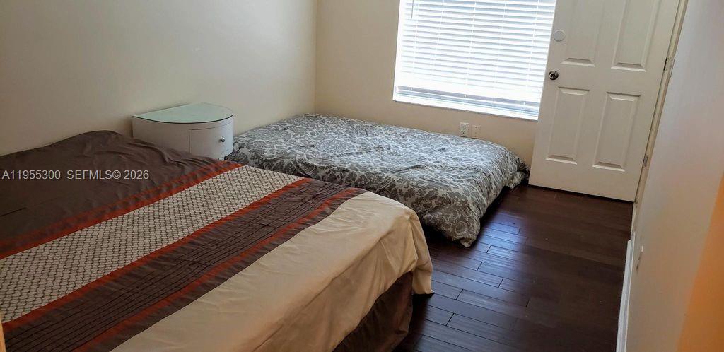 VILLAS OF PALM BAY - Residential