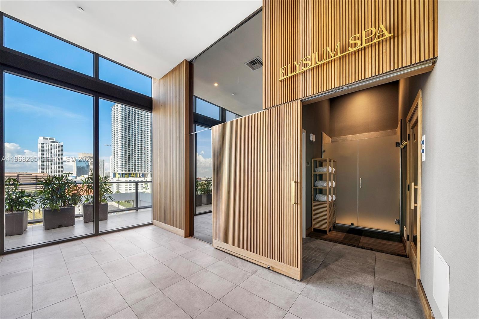 Smart Brickell - Residential