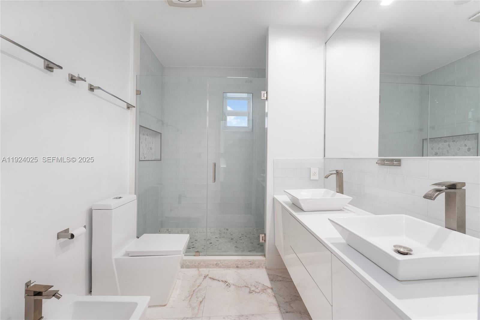 BELLE MEADE REV PL - Residential Lease