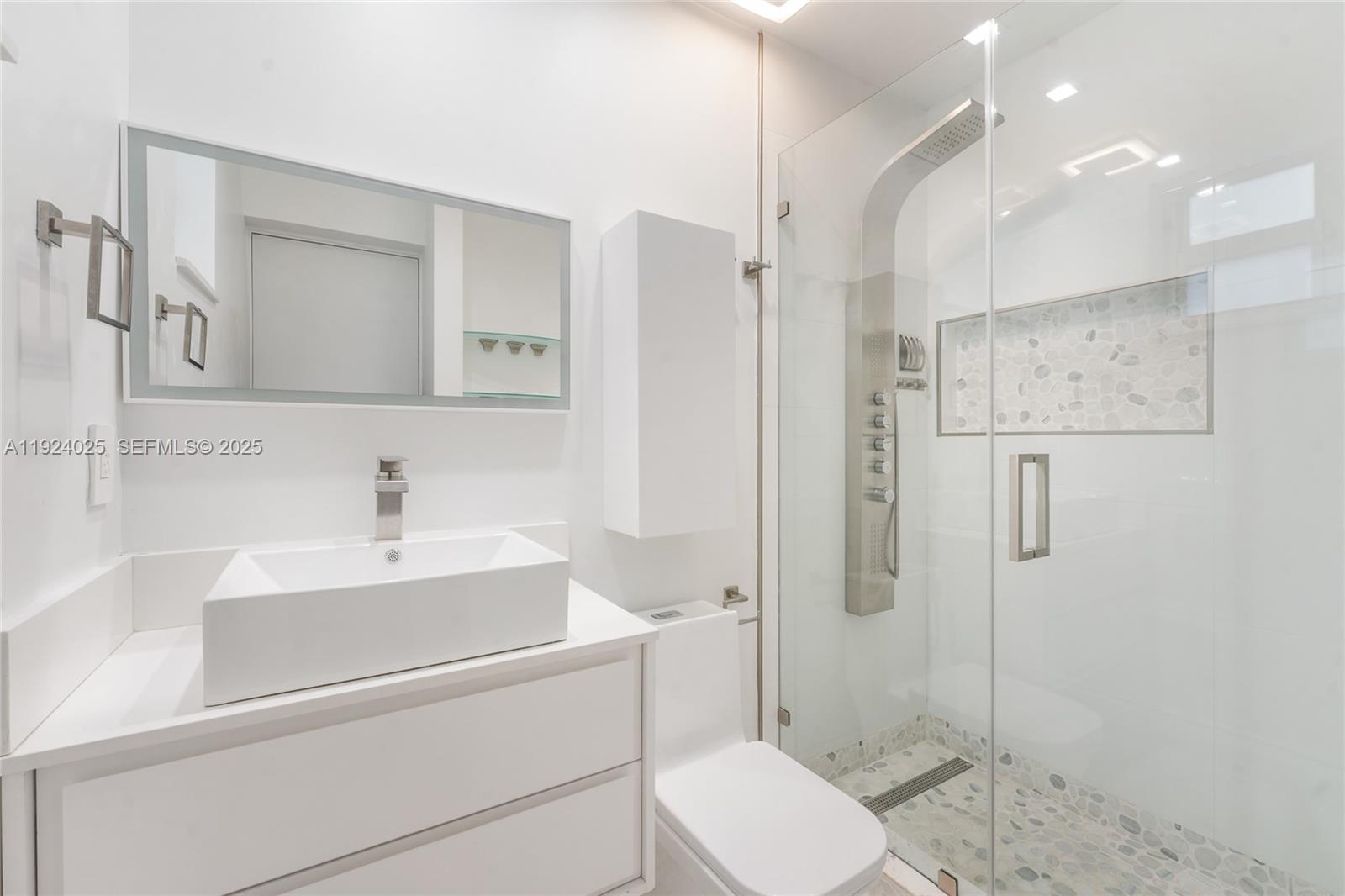 BELLE MEADE REV PL - Residential Lease