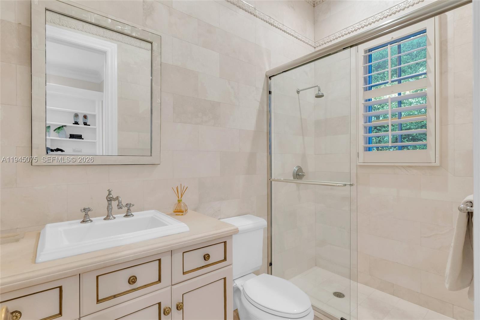 STONEGATE - Residential