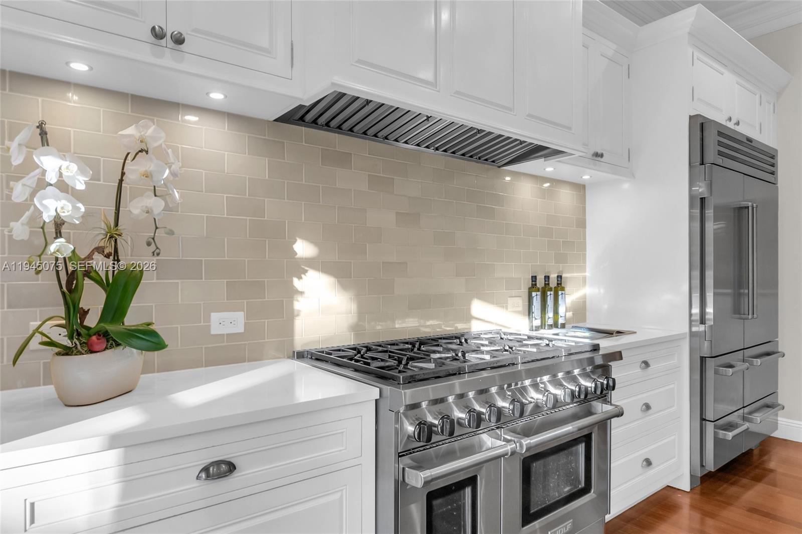 STONEGATE - Residential