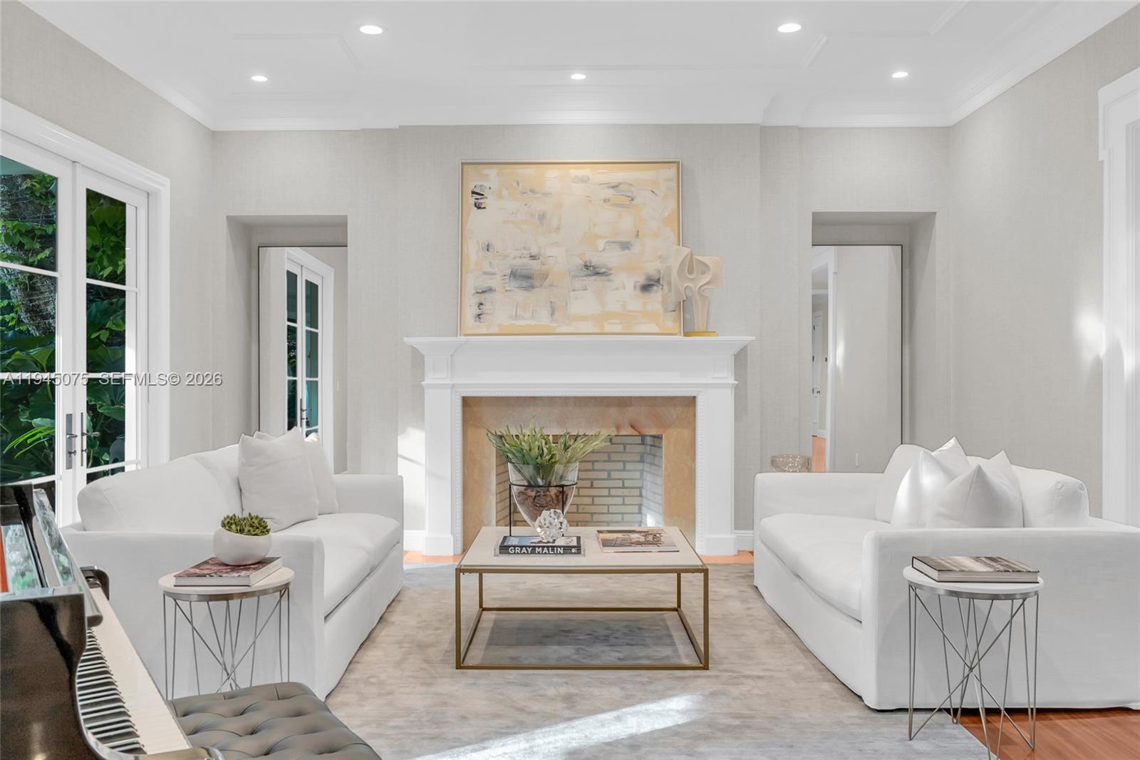 STONEGATE - Residential