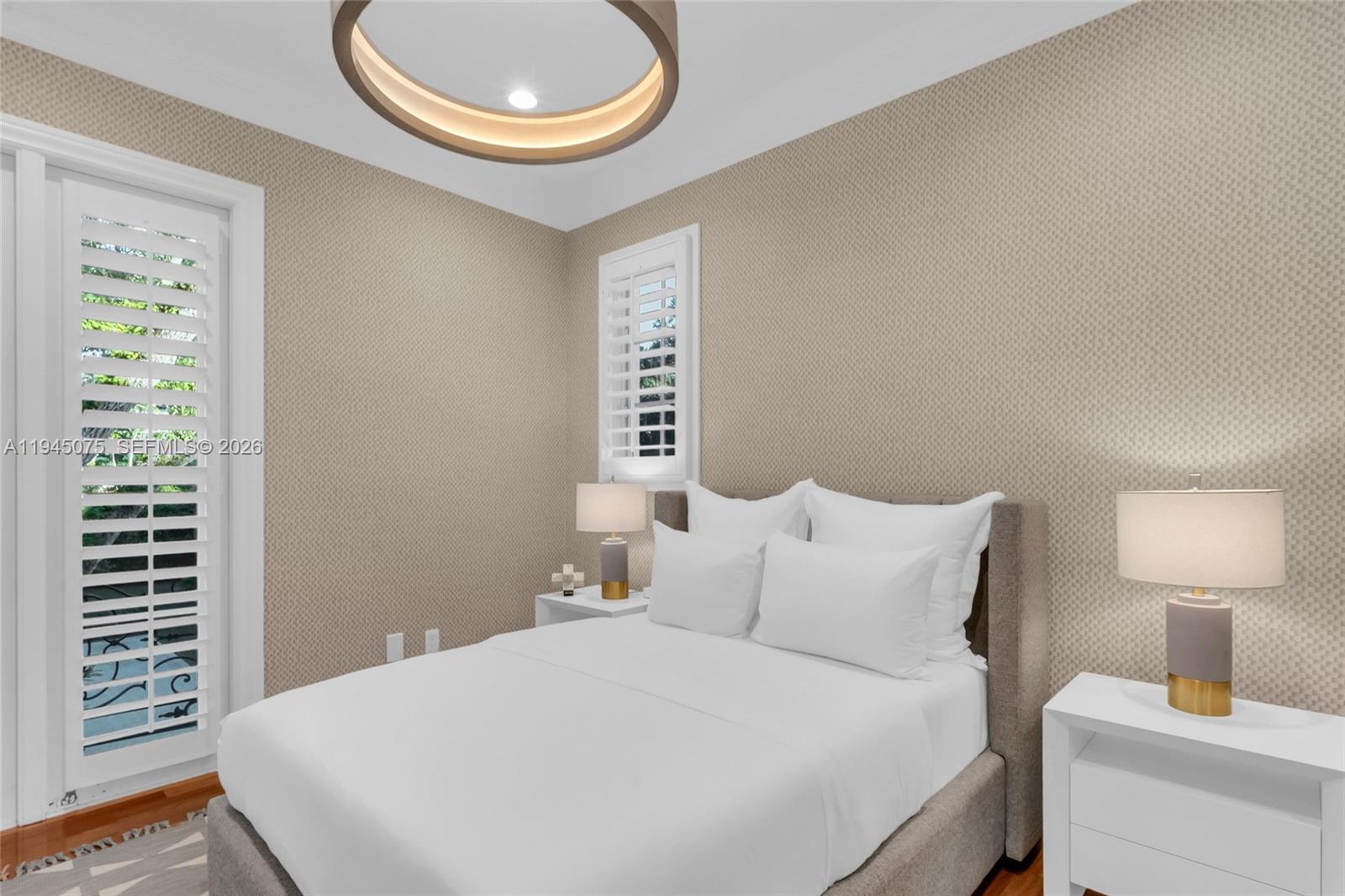 STONEGATE - Residential