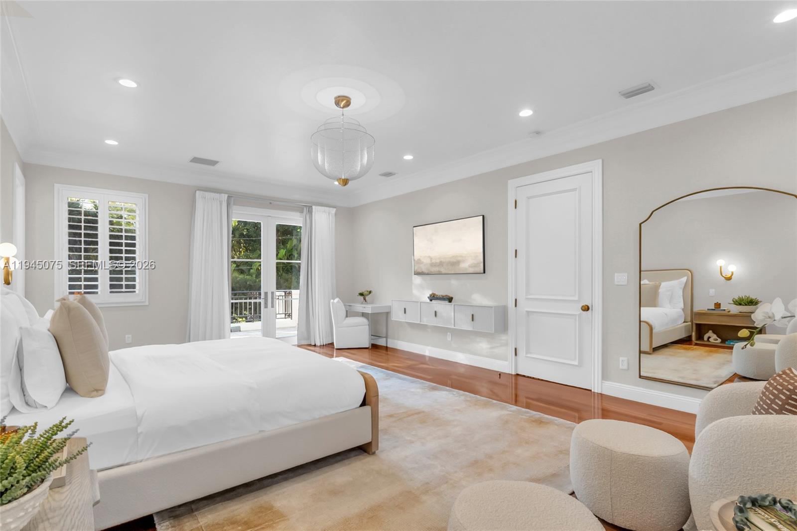 STONEGATE - Residential