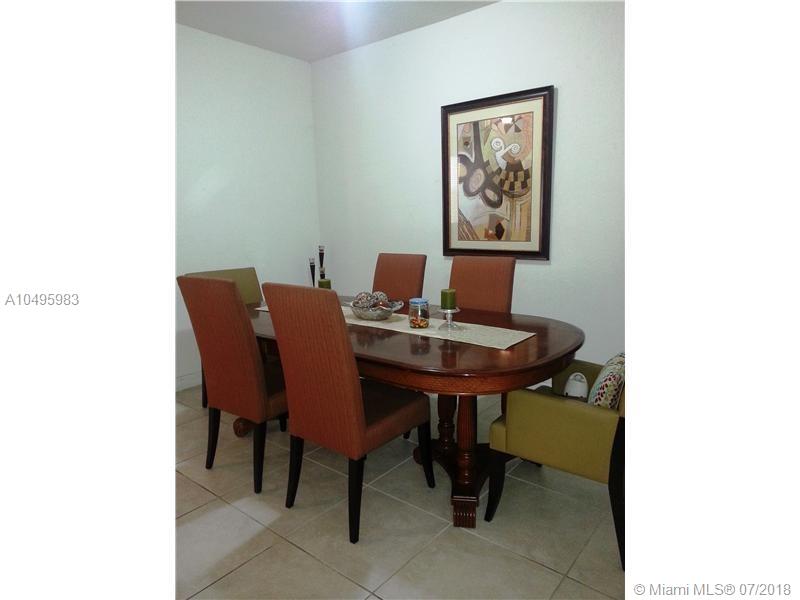 Island at Doral - Residential