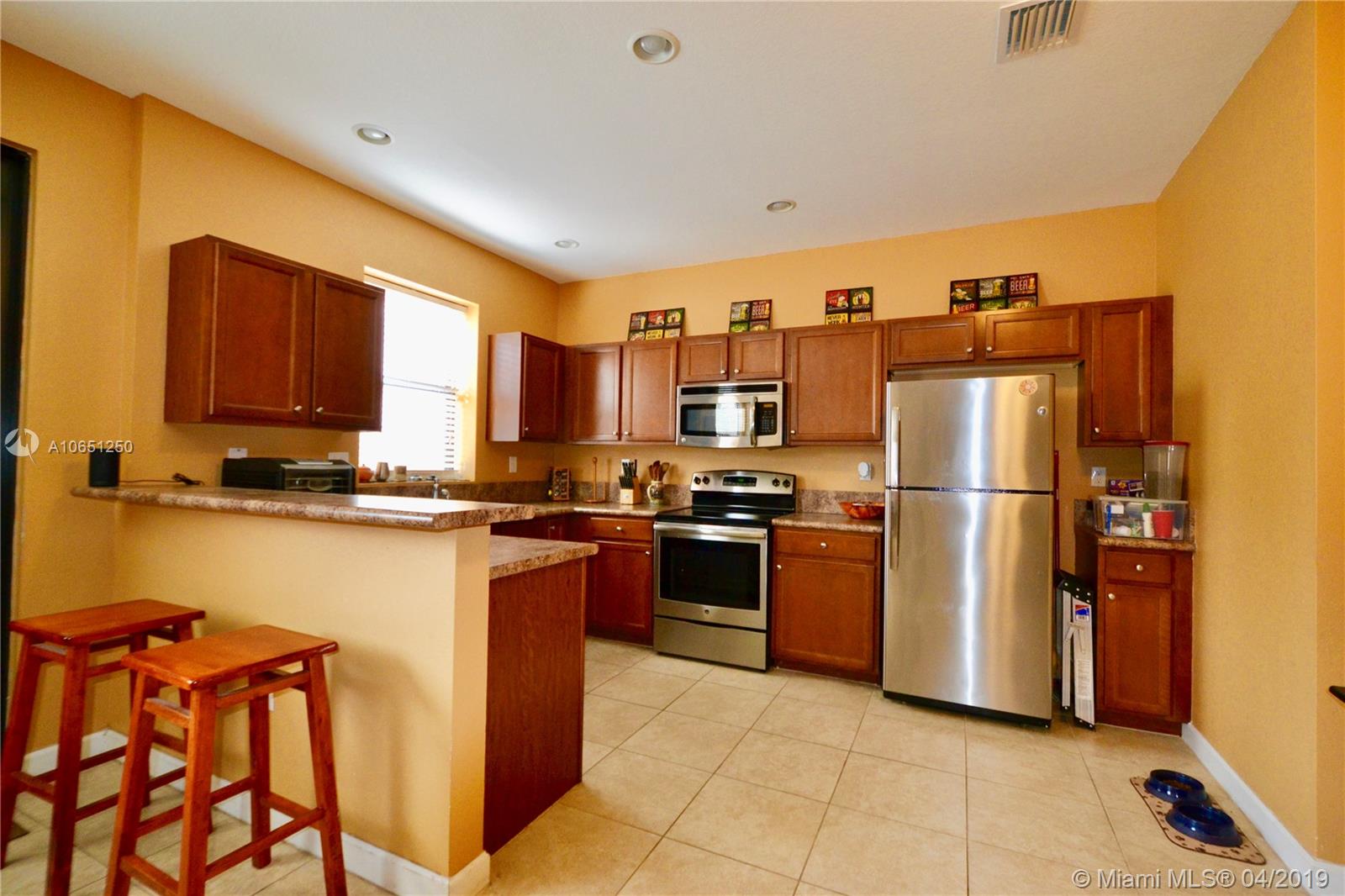 VENETIAN PARC WEST - Residential