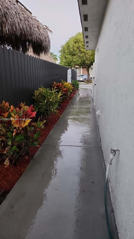 FC SUB WEST - Residential