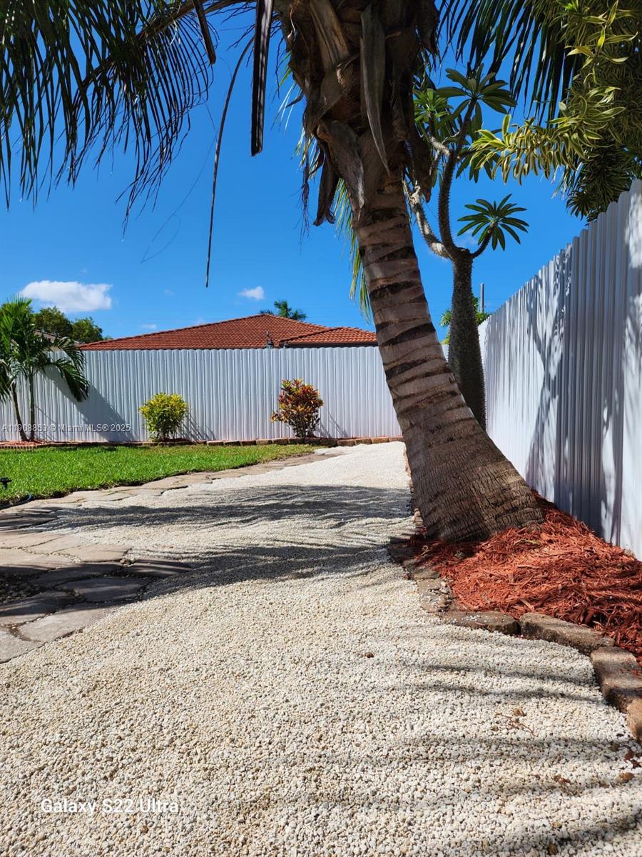 FC SUB WEST - Residential