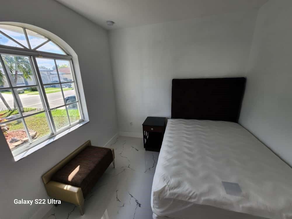 FC SUB WEST - Residential