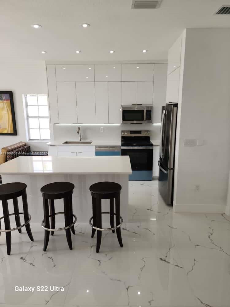 FC SUB WEST - Residential