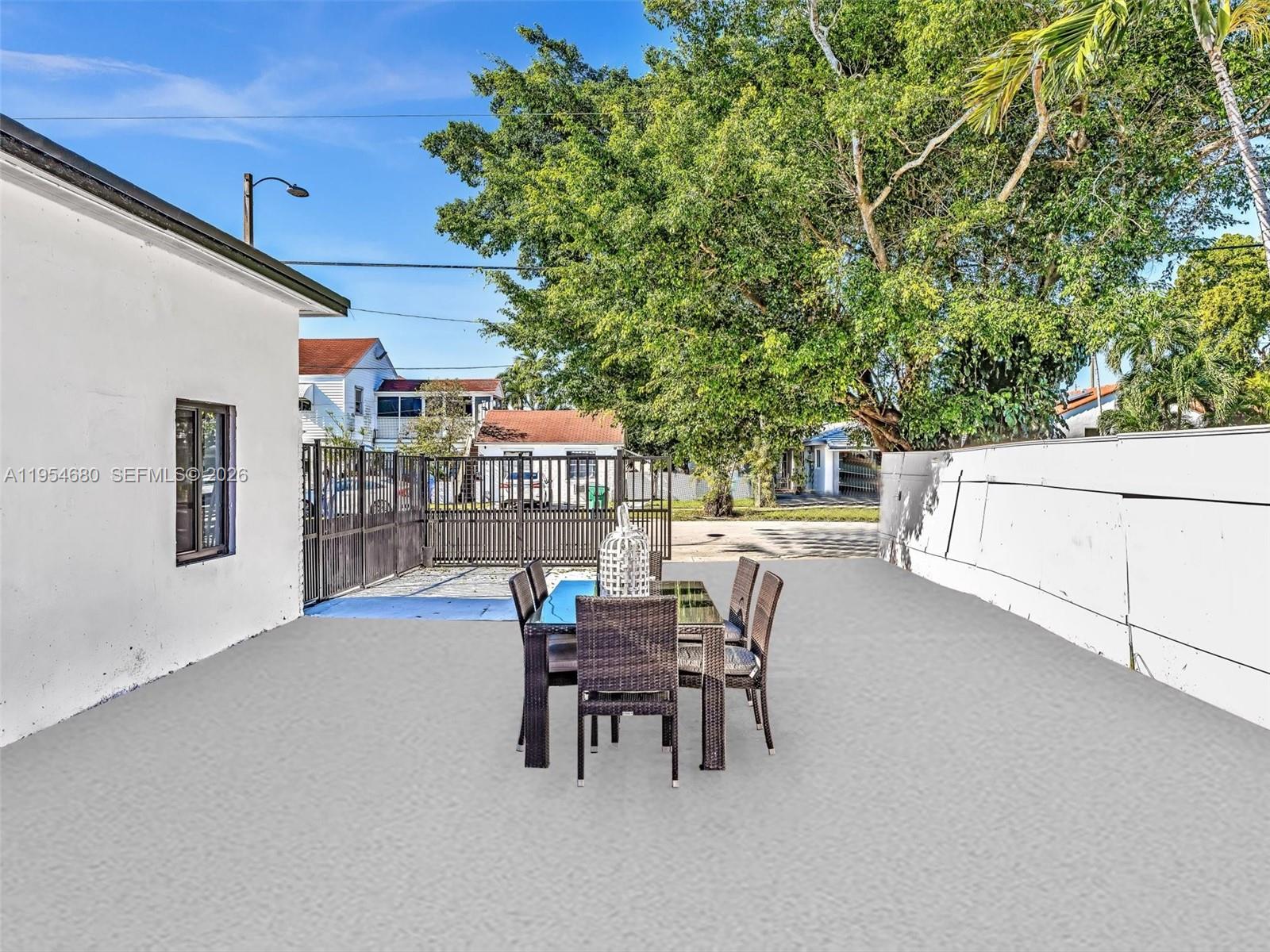 OSCEOLA GROVES - Residential