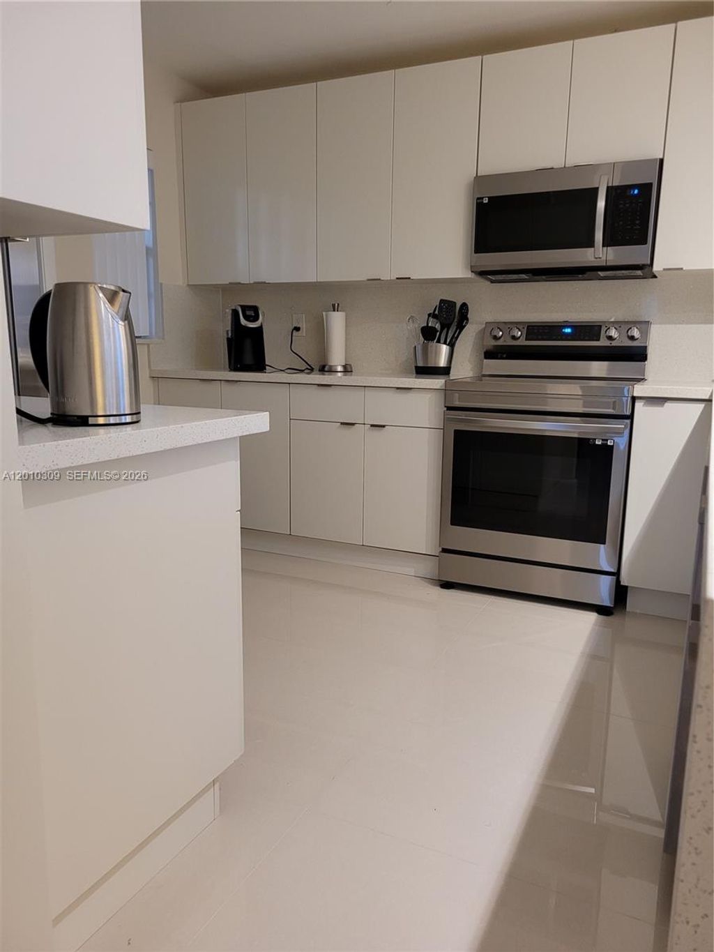 Photo of 8101 SW 24th Ct #108, Davie, FL 33324 (MLS # A12010309)