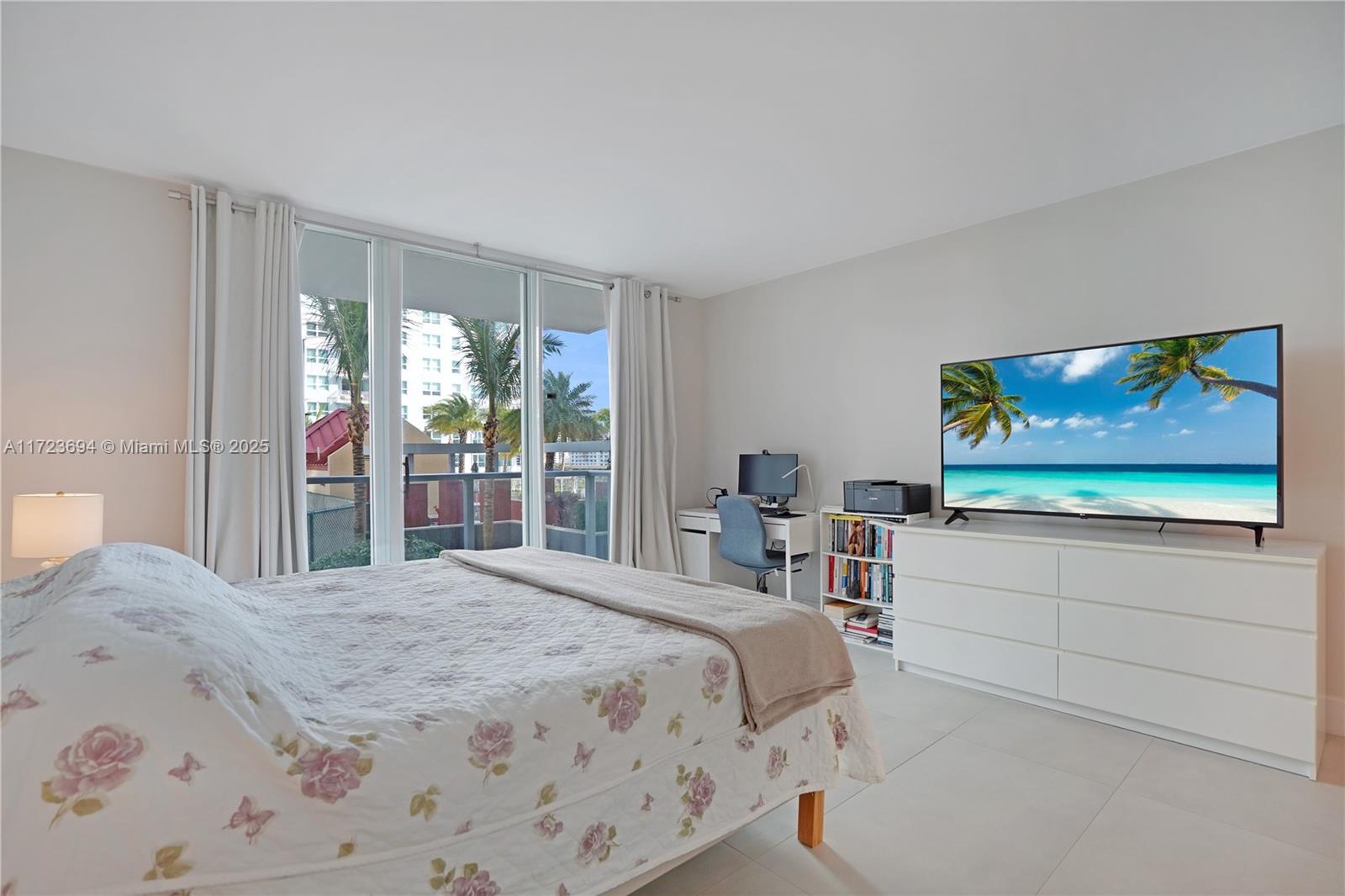 THE MARK ON BRICKELL COND - Residential