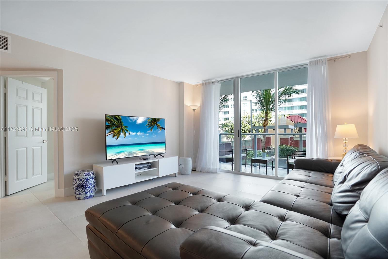 THE MARK ON BRICKELL COND - Residential
