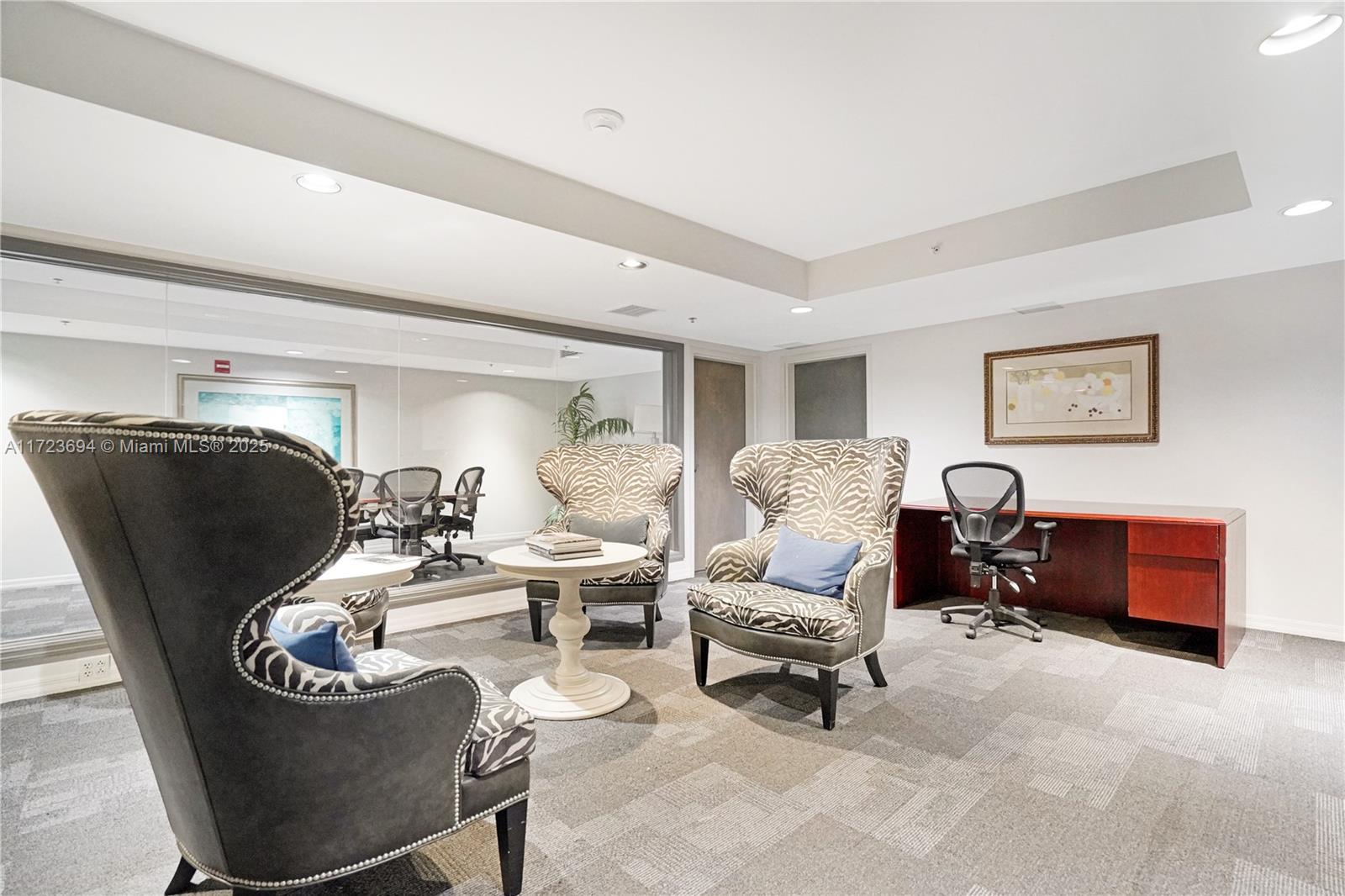 THE MARK ON BRICKELL COND - Residential