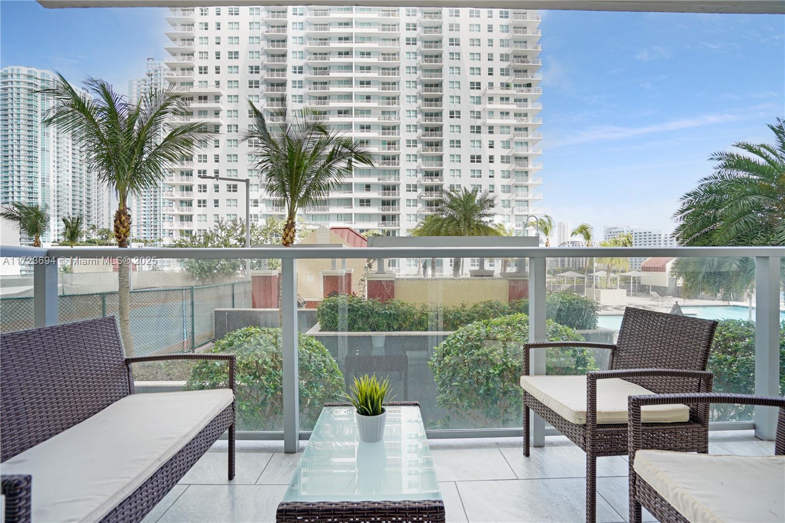 THE MARK ON BRICKELL COND - Residential