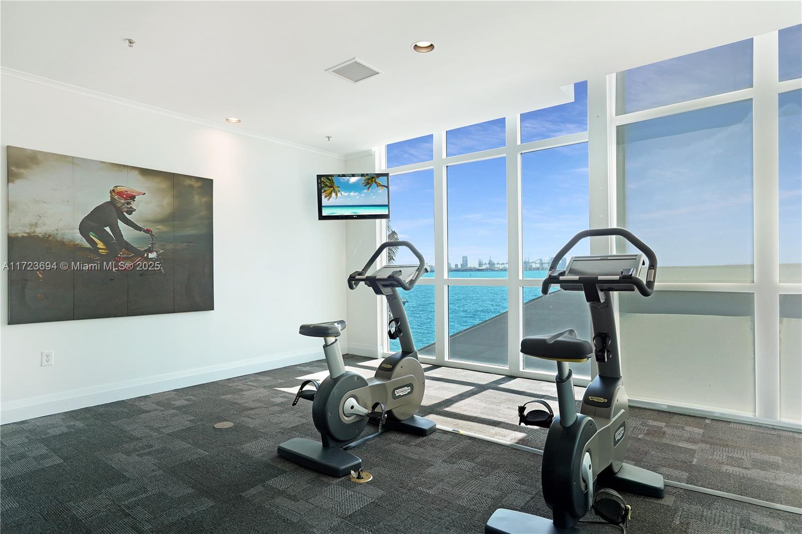 THE MARK ON BRICKELL COND - Residential