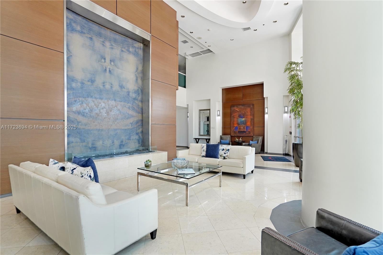 THE MARK ON BRICKELL COND - Residential
