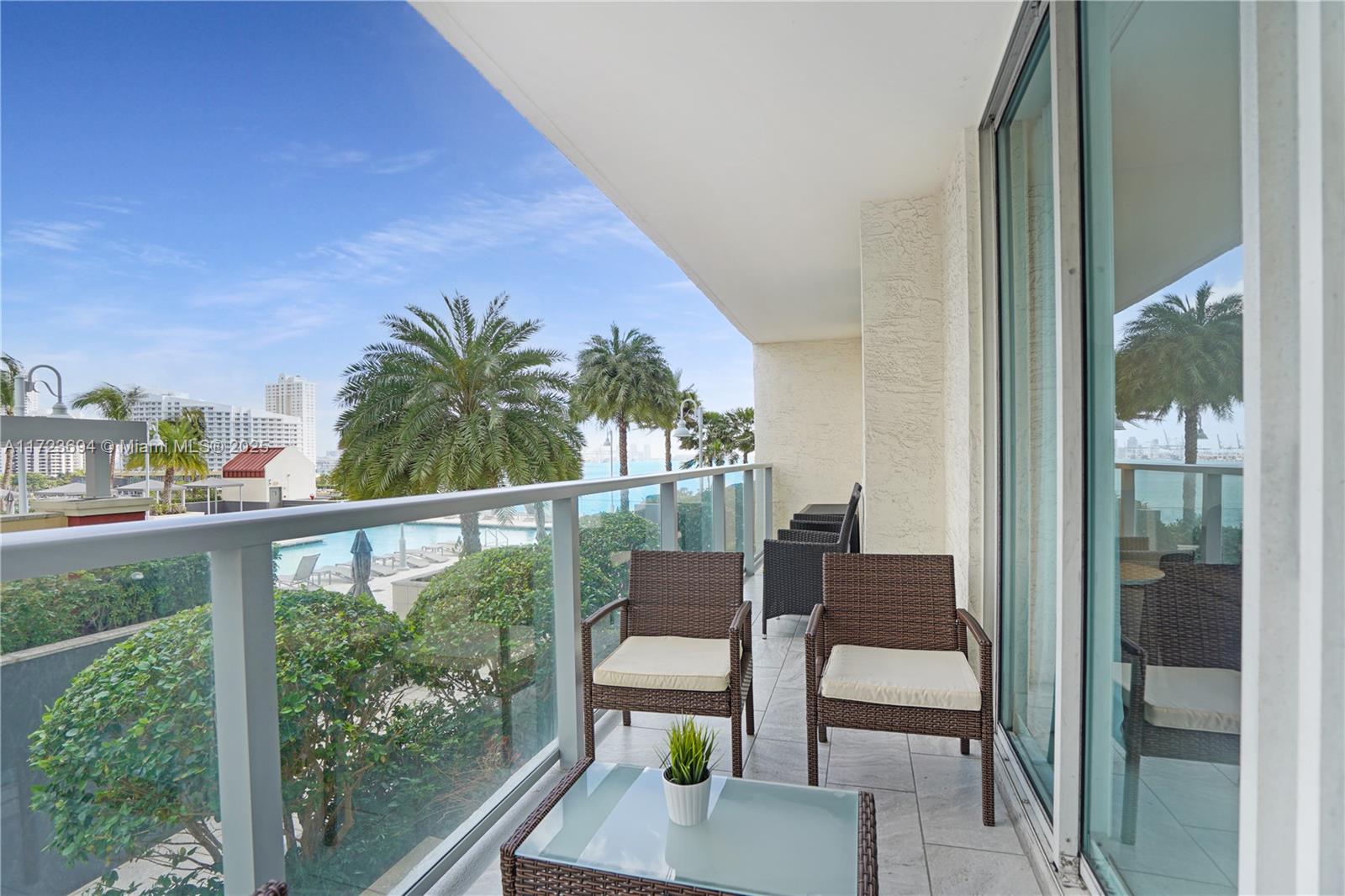 THE MARK ON BRICKELL COND - Residential