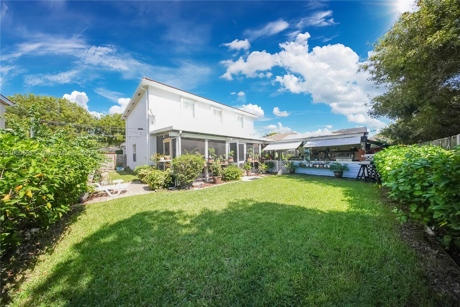 RAULS PLACE AT OASIS - Residential