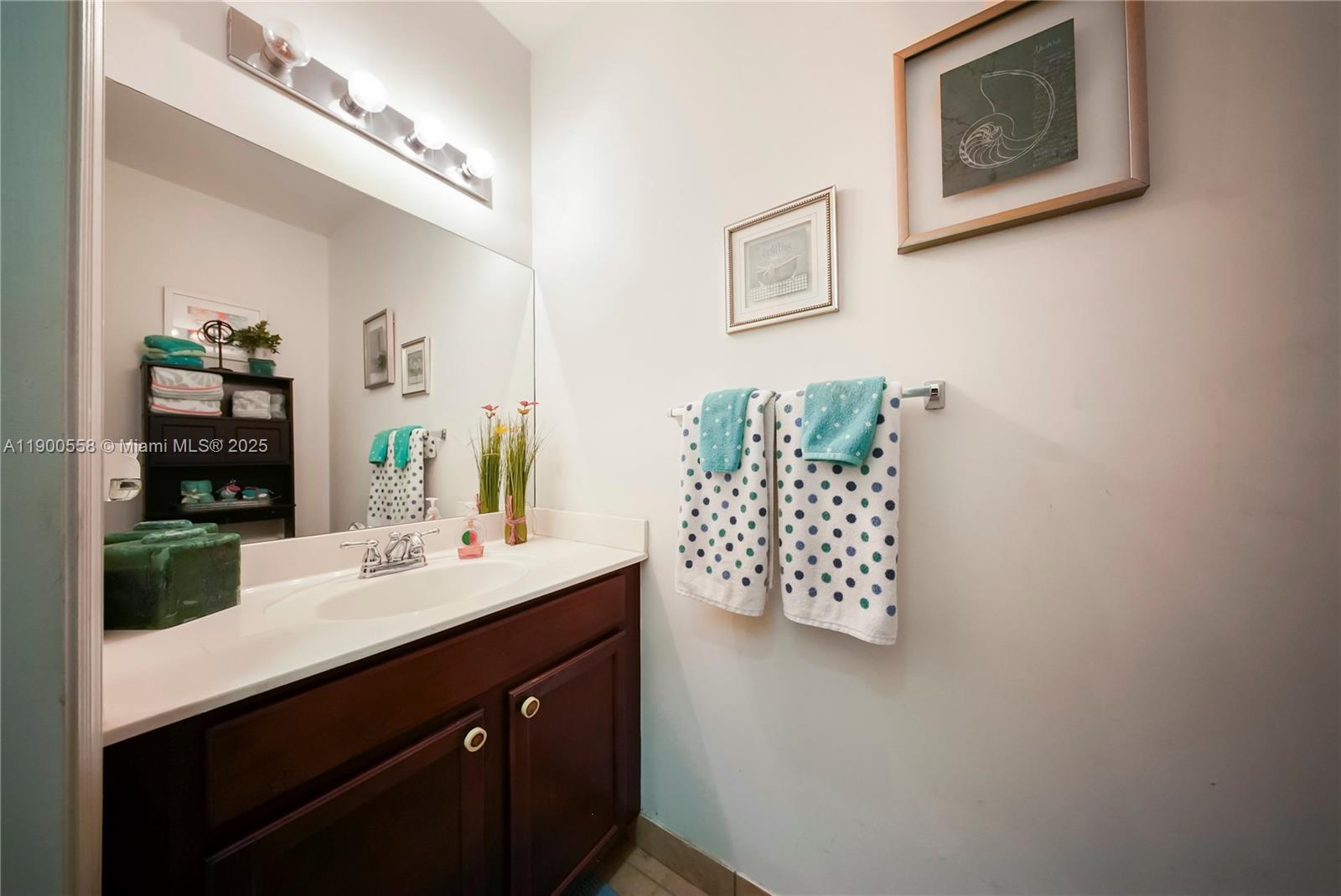 RAULS PLACE AT OASIS - Residential