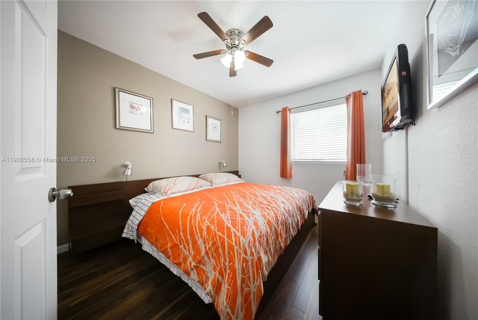 RAULS PLACE AT OASIS - Residential