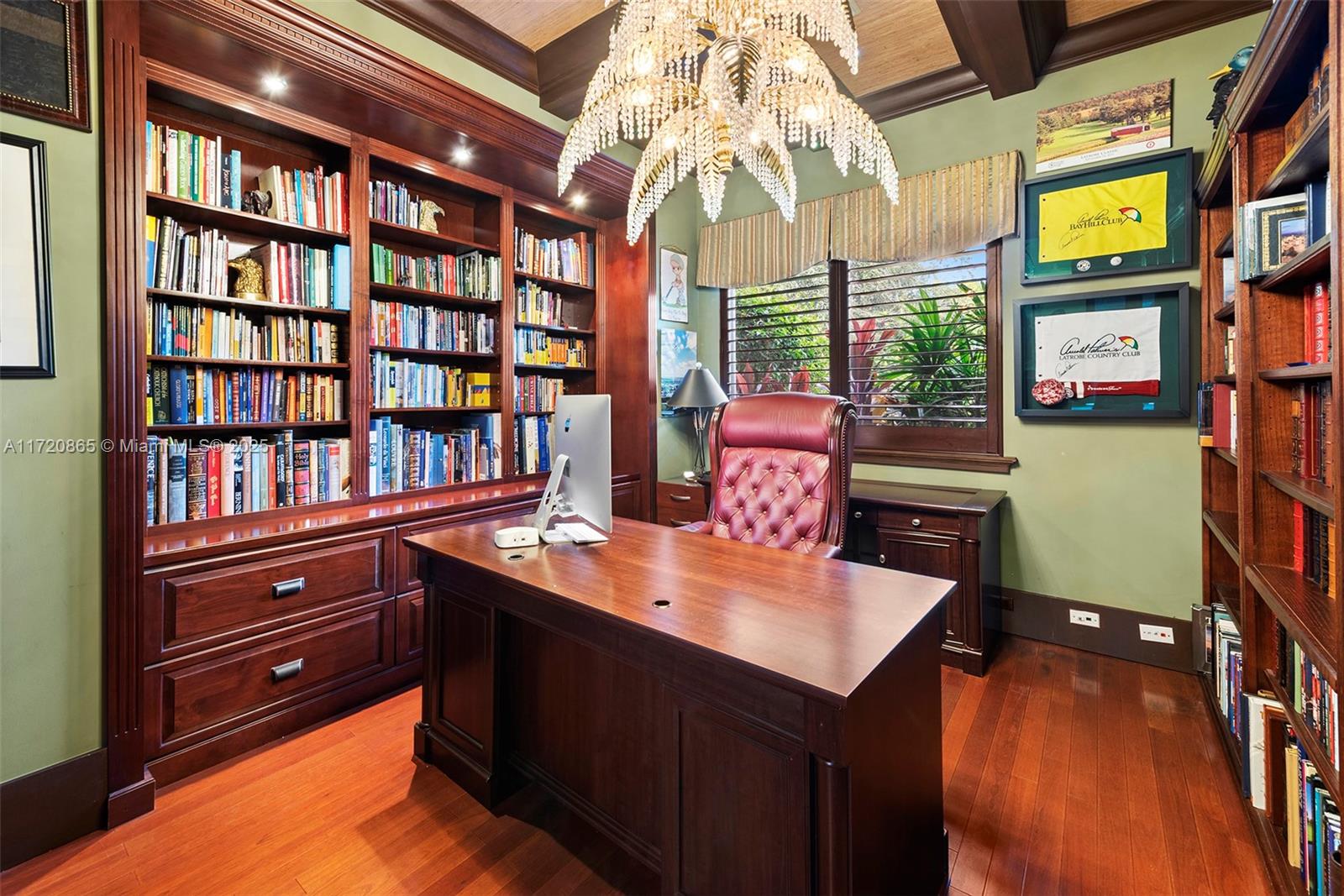 CANEROS OAK - Residential