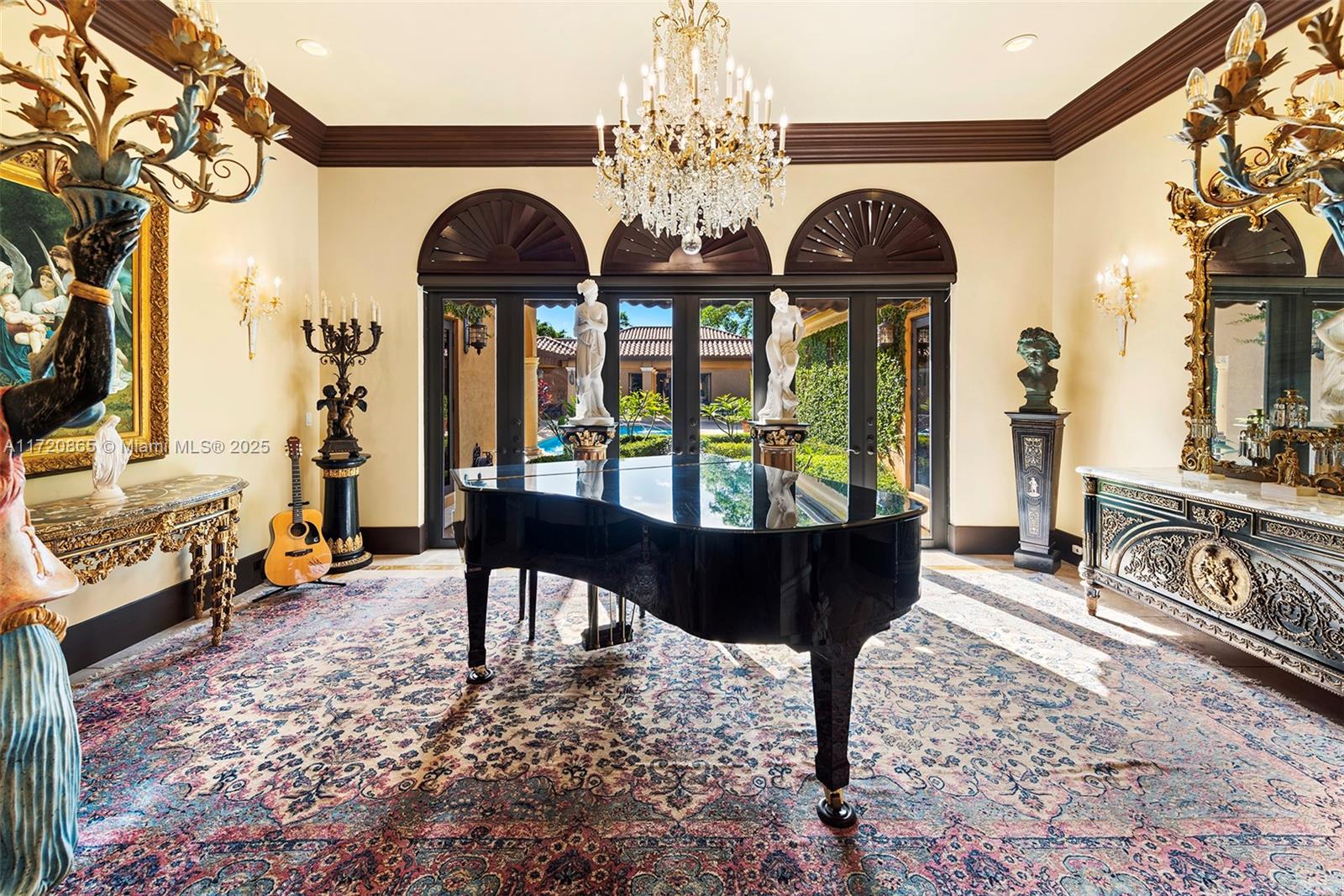 CANEROS OAK - Residential