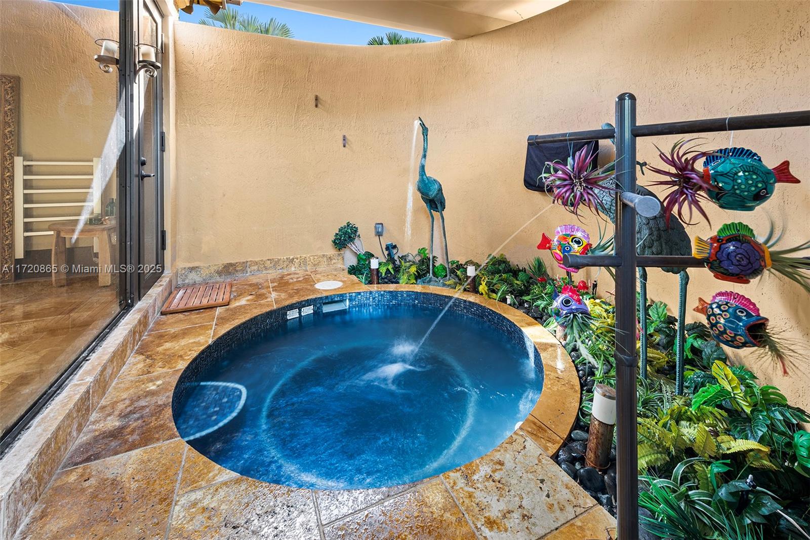 CANEROS OAK - Residential
