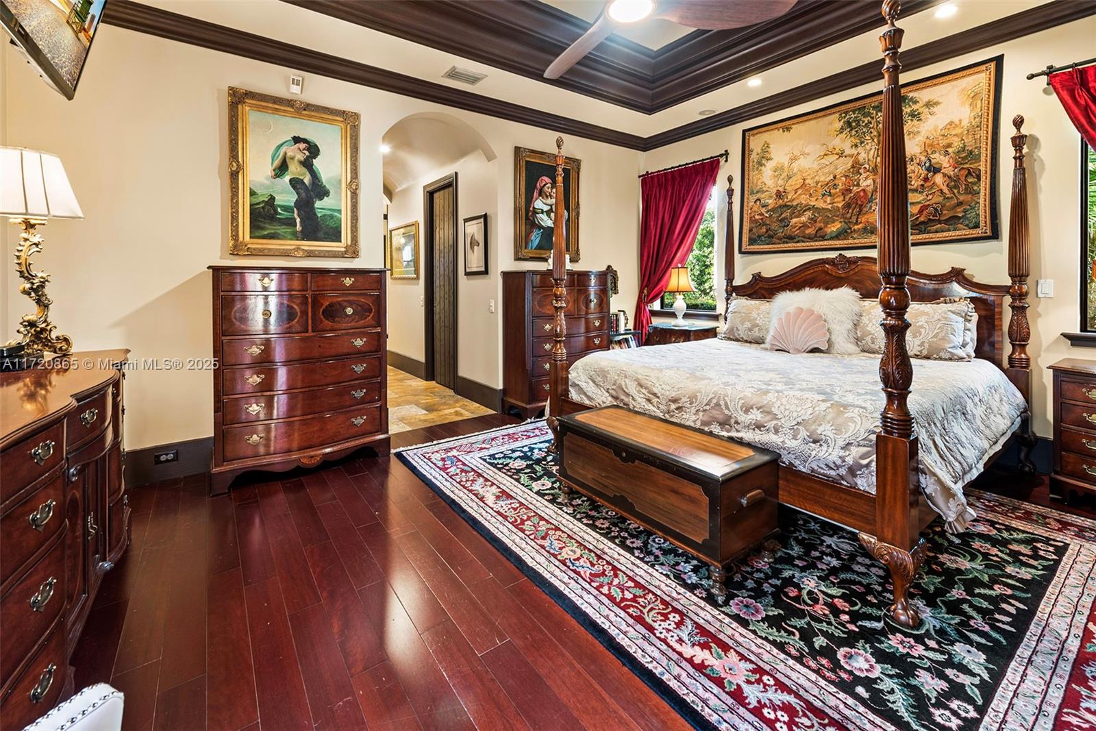 CANEROS OAK - Residential