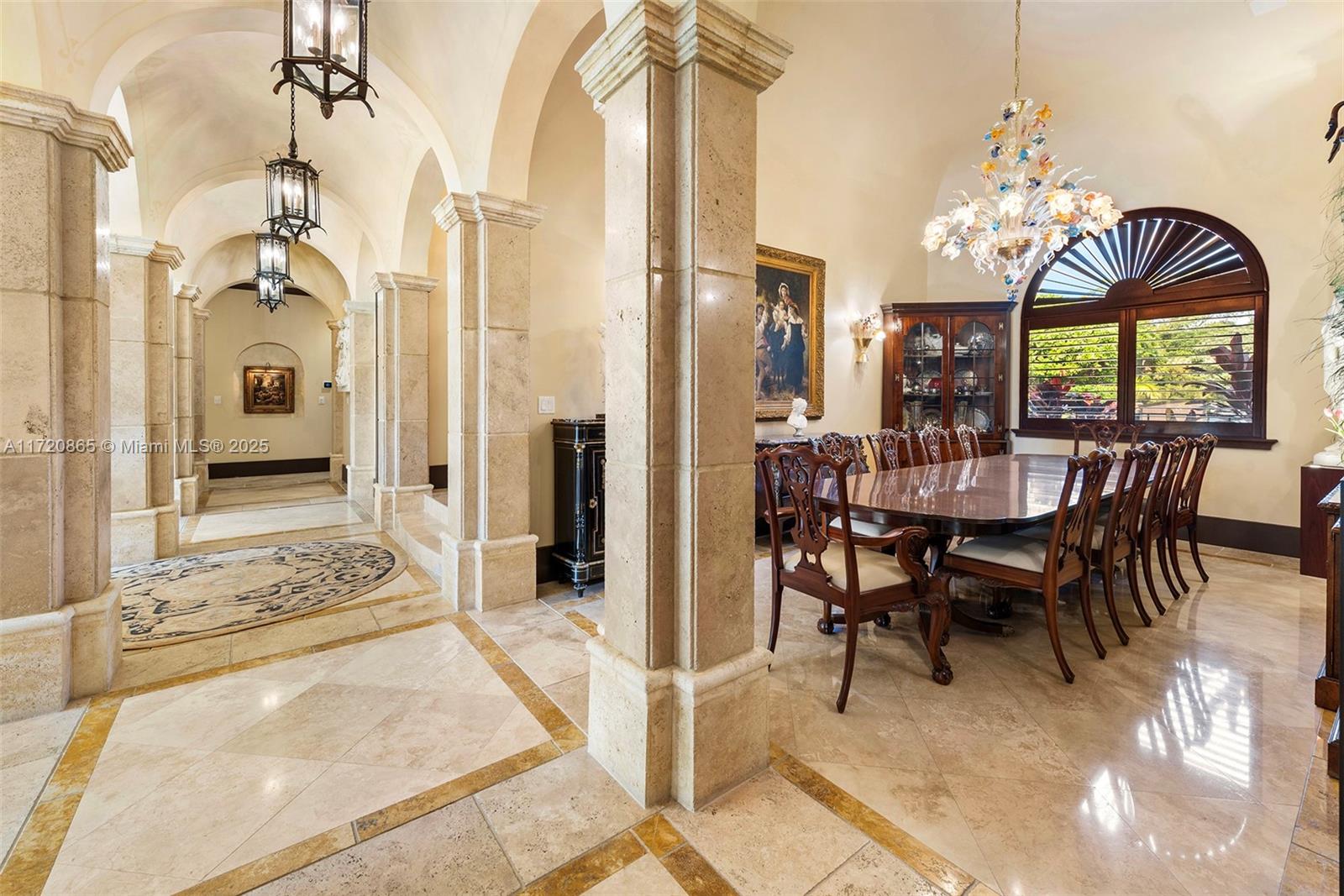 CANEROS OAK - Residential