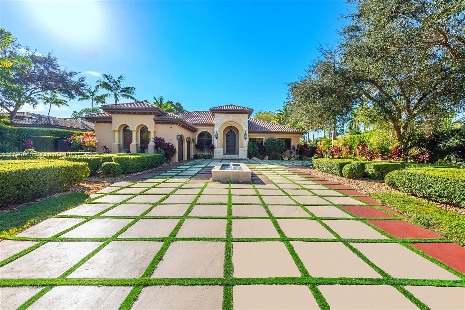 CANEROS OAK - Residential