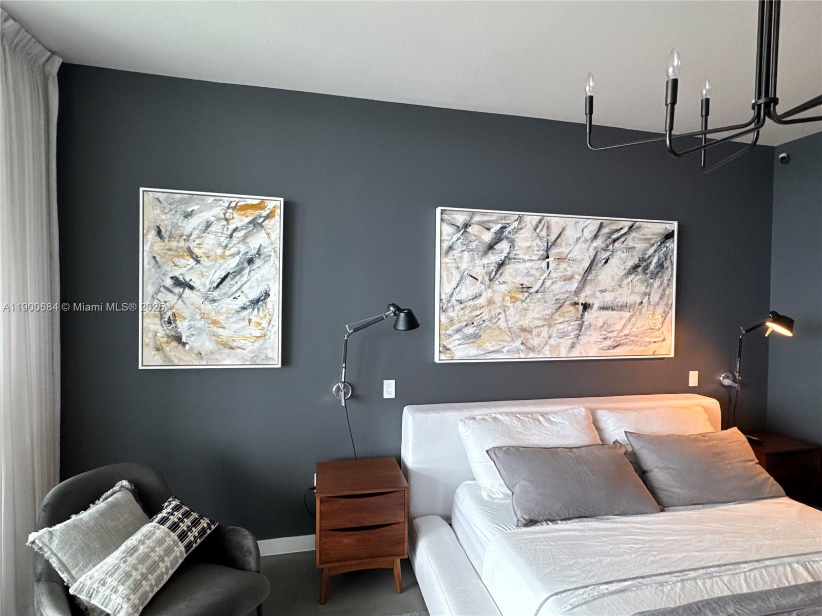 PARAMOUNT BAY CONDO - Residential Lease