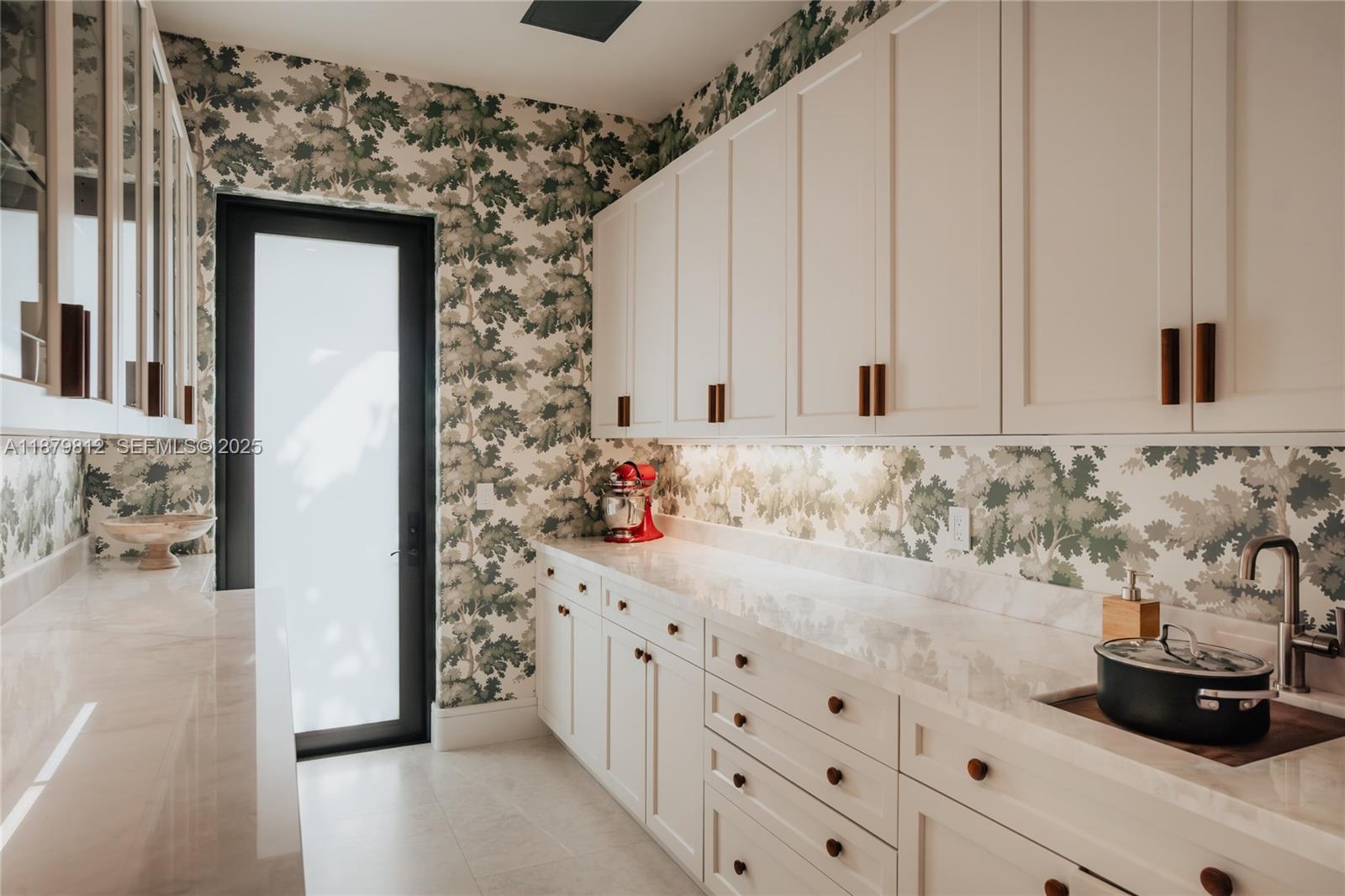 LIGHTHOUSE POINT 6TH SEC - Residential