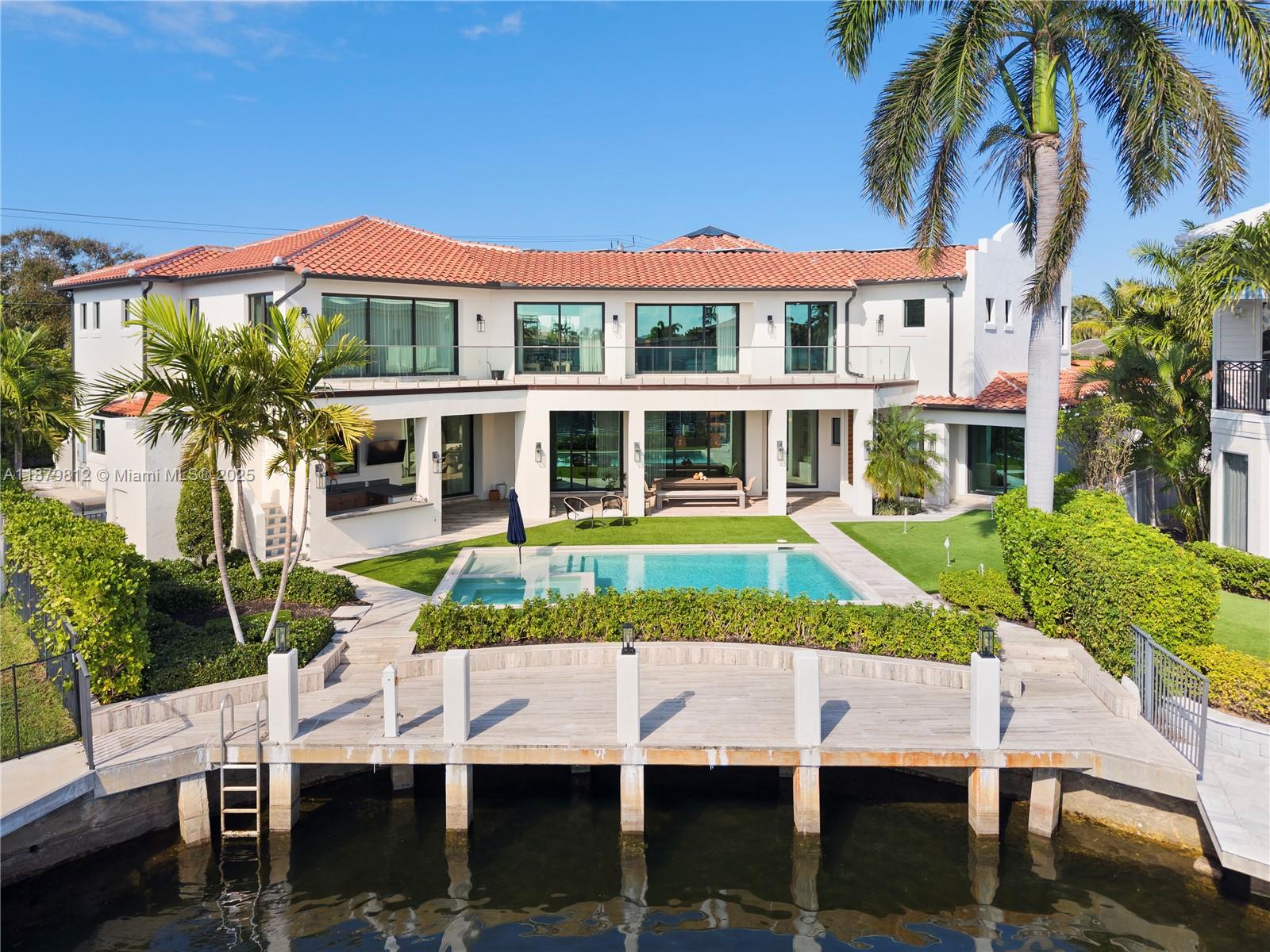 LIGHTHOUSE POINT 6TH SEC - Residential