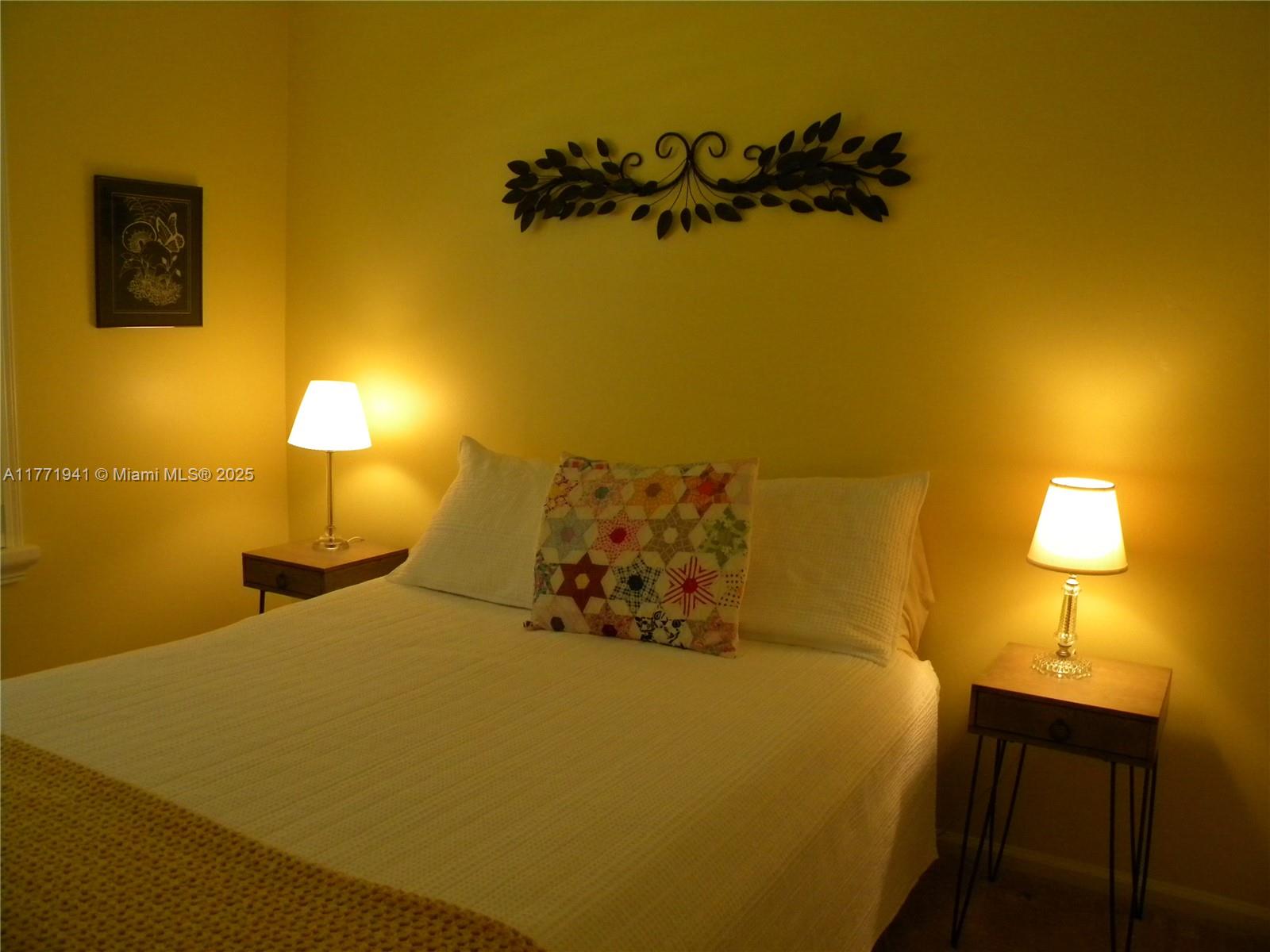 TRADEWINDS AT DOS LAGOS C - Residential