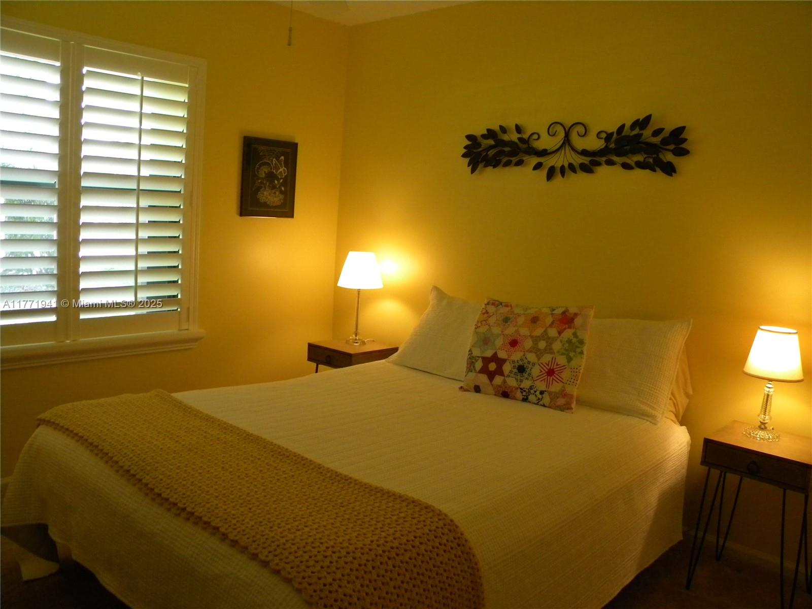TRADEWINDS AT DOS LAGOS C - Residential