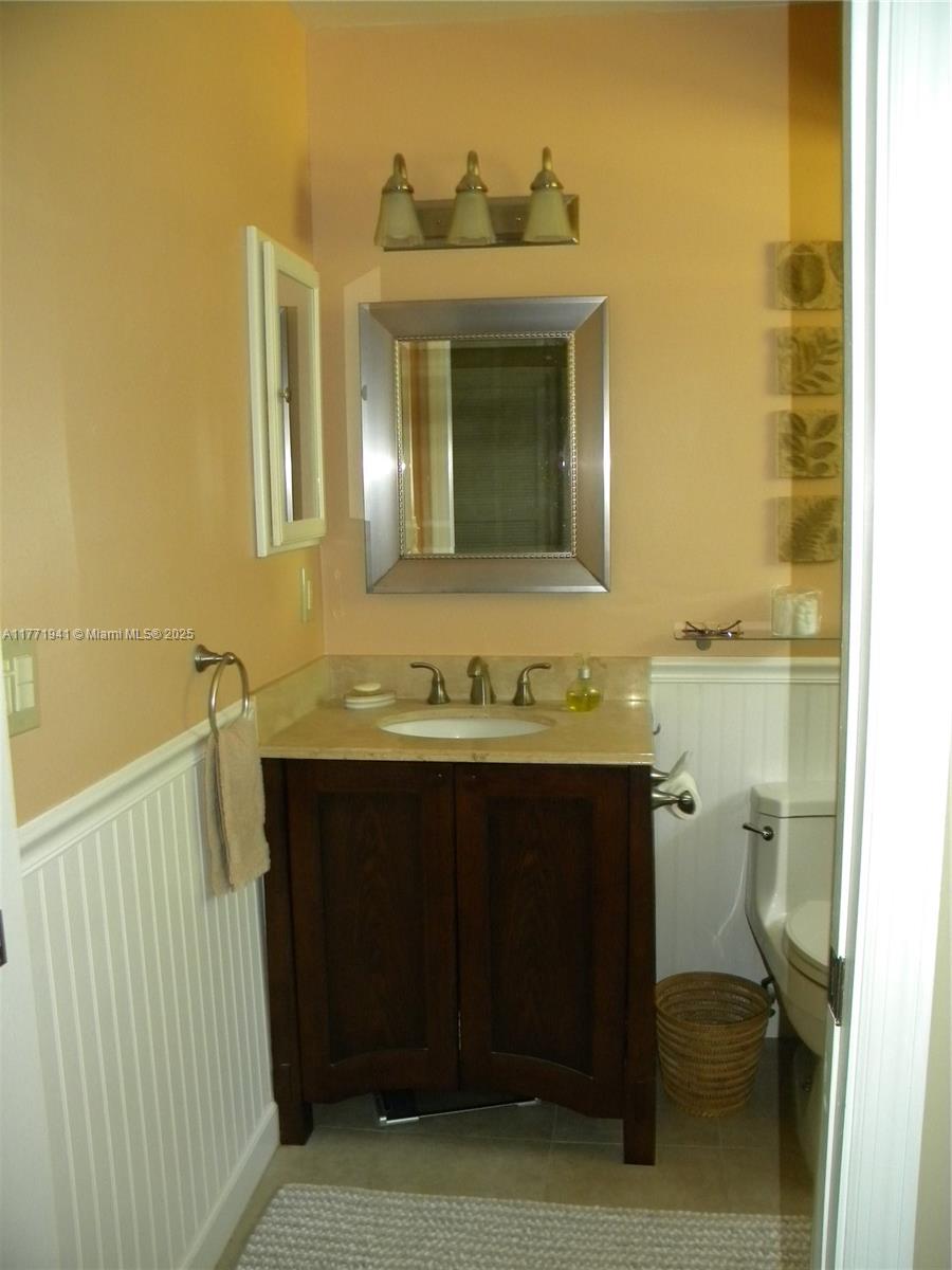 TRADEWINDS AT DOS LAGOS C - Residential