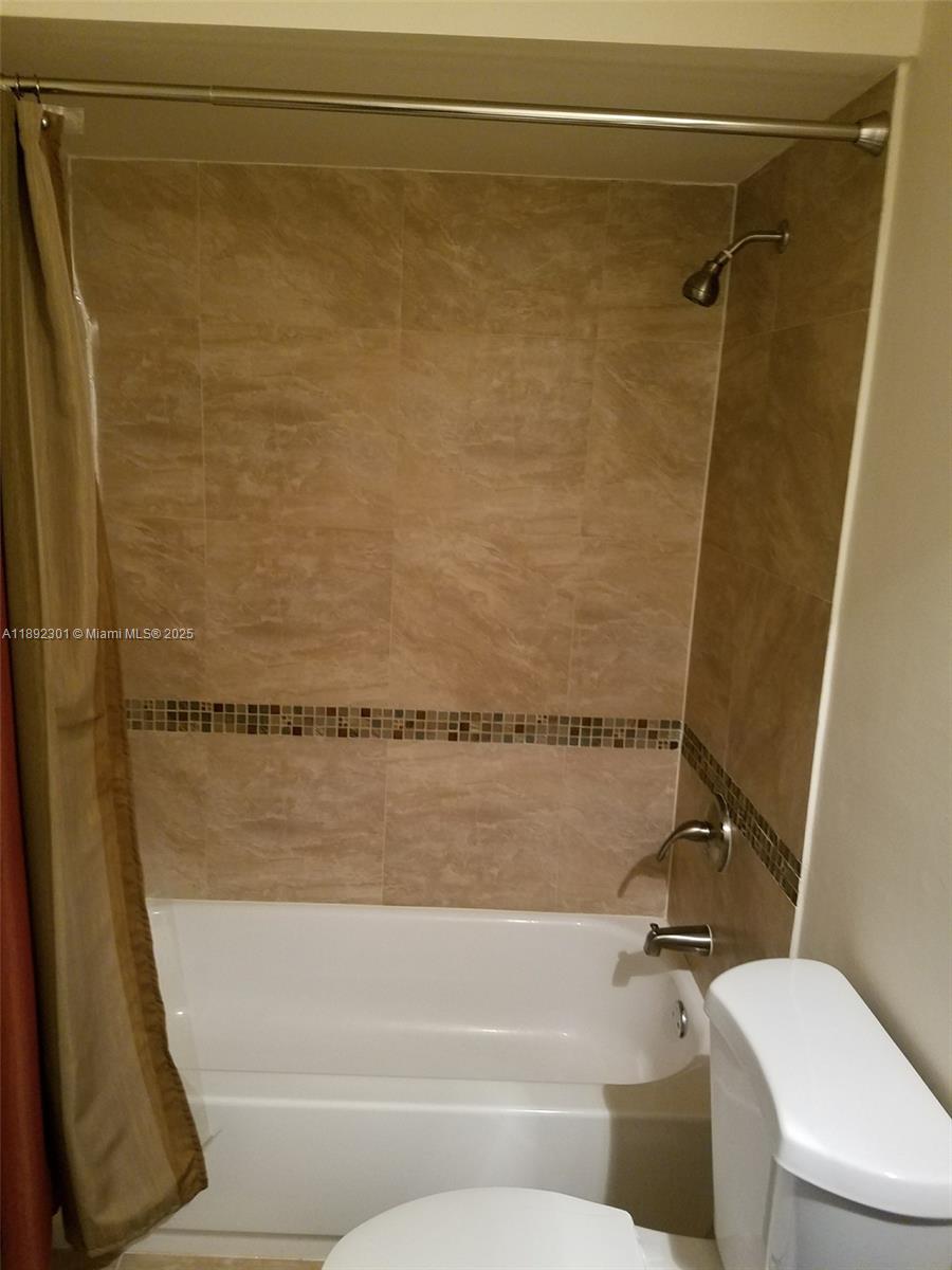 LAS VISTAS AT DORAL CONDO - Residential Lease