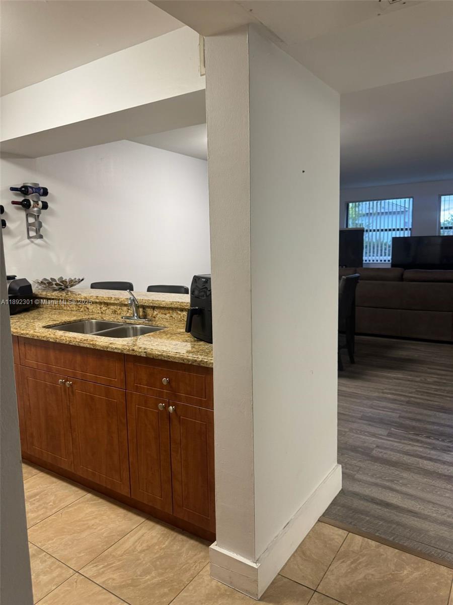 LAS VISTAS AT DORAL CONDO - Residential Lease
