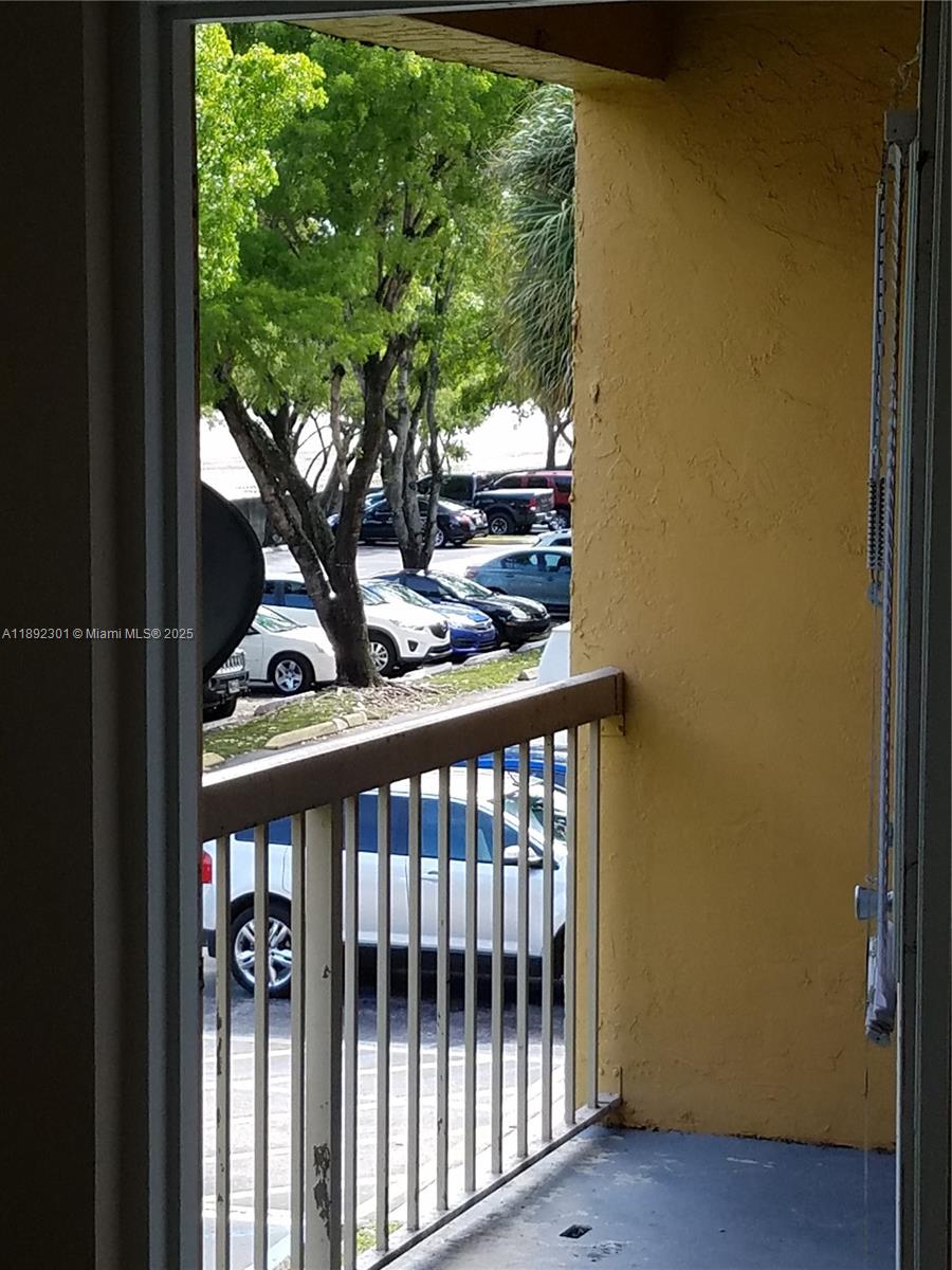 LAS VISTAS AT DORAL CONDO - Residential Lease
