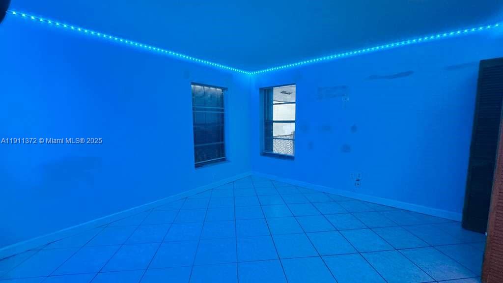 LOS SUENOS CONDO - Residential Lease