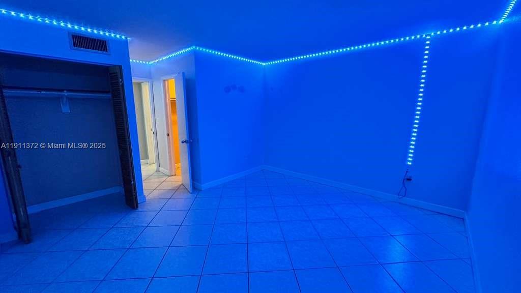 LOS SUENOS CONDO - Residential Lease