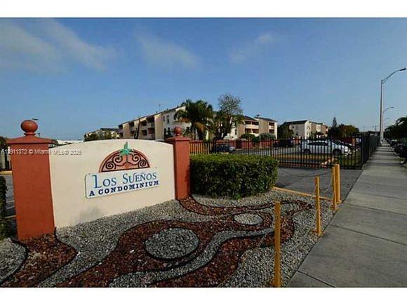 LOS SUENOS CONDO - Residential Lease