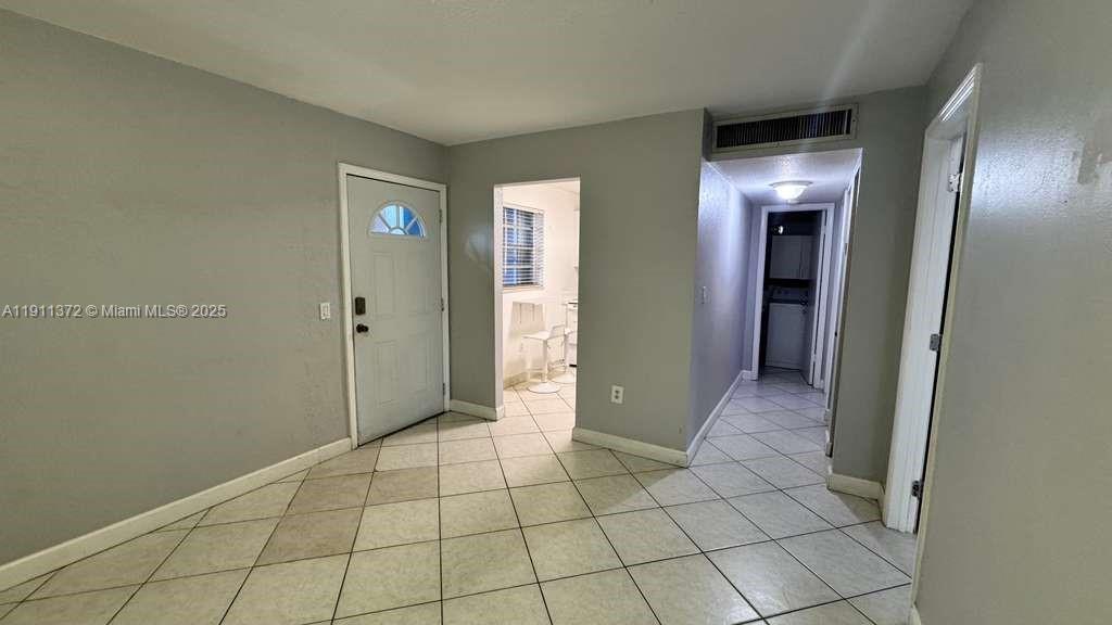 LOS SUENOS CONDO - Residential Lease