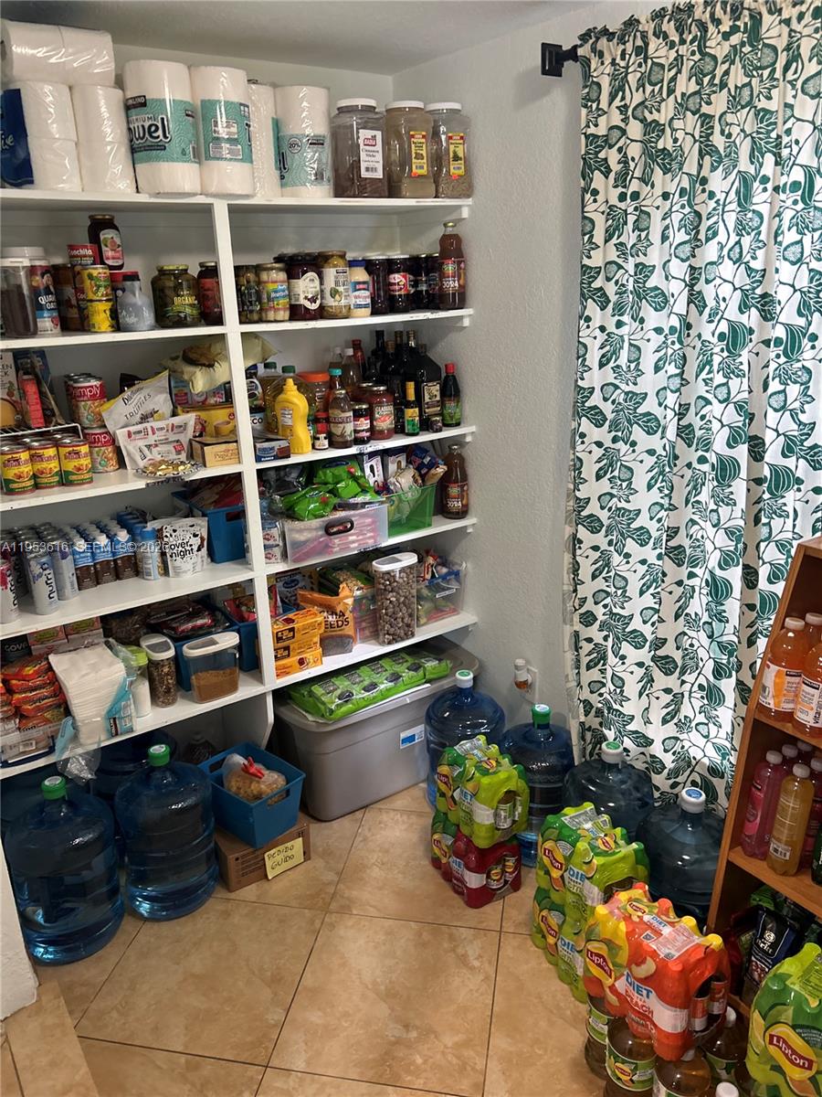 SOUTHERN ESTS 11TH ADDN - Residential