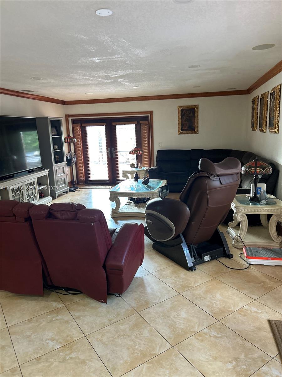 SOUTHERN ESTS 11TH ADDN - Residential