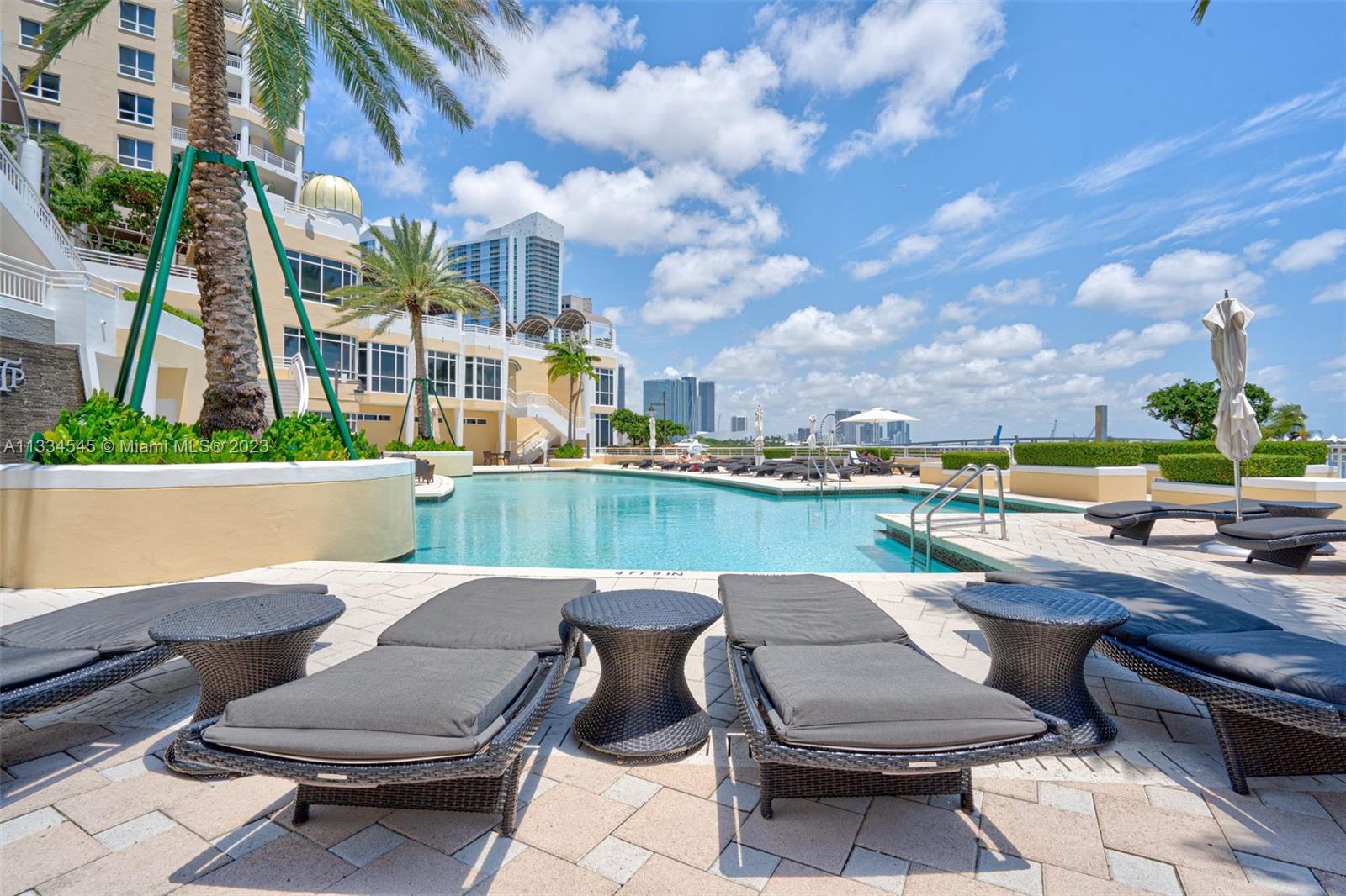 Photo 34 of 38 of 848 Brickell Key Dr 1502 condo