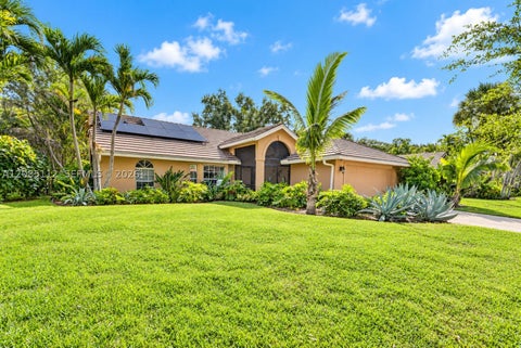 Photo of 18620 Misty Lake Dr, Jupiter, FL 33458 (MLS # A12085112)